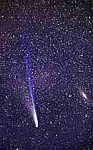 Ikeya-Zhang
Technik - Technique: Foto
Homepage: www.polarimage.fi/comets/comets.htm
URL: www.polarimage.fi/comets/IZ0104Ab.jpg
Datum - Date: 20020401
Autor - Author: Pekka Parviainen
Ort - Place: Finnland
Compilation by Jost Jahn