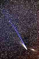 Ikeya-Zhang
Technik - Technique: Foto
Homepage: www.polarimage.fi/comets/comets.htm
URL: www.polarimage.fi/comets/IZ0404b.jpg
Datum - Date: 20020404
Autor - Author: Pekka Parviainen
Ort - Place: Finnland
Compilation by Jost Jahn